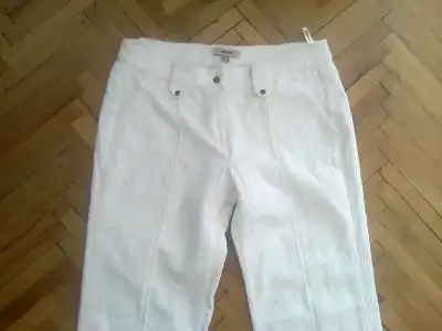 $08082014760.webp