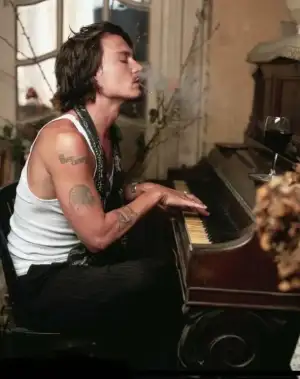 $Johnny-Depp-Resimleri-17.webp