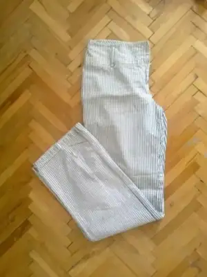 $08082014785.webp