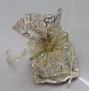 mini tepsi altın.webp