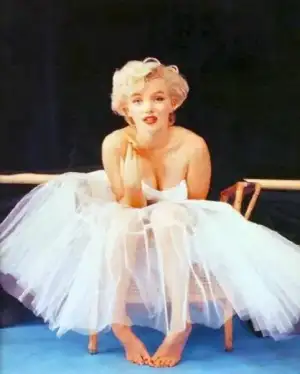 $Marilyn Monroe (129).webp