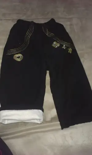 siyah pantolon içi polar 5 tl.webp