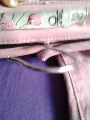 b pant 19 2.webp