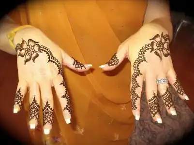 Latest-Arabic-Mehndi-Designs.webp