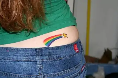 $shooting-star-rainbow-tattoo.webp