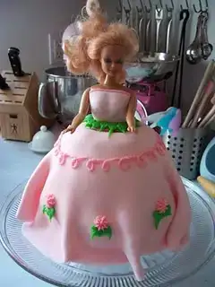$dollCake_decoration.webp