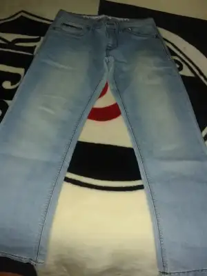 waıkıki 9-10 yaş pantolon.webp