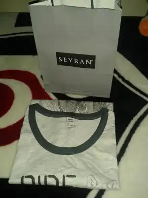 seyran 12 yaş tişört.webp
