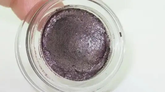 Festivity-E.L.F.-Studio-Long-Lasting-Lustrous-Eyeshadow.webp