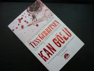 Tess Gerritsen- Kan gölü.webp