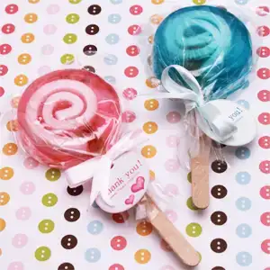 sweet-treat-lollipop-soap-favor.webp