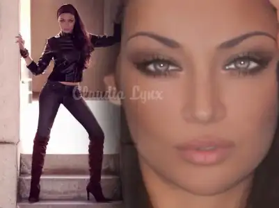 $1-Claudia wallpaper 1024x768.webp