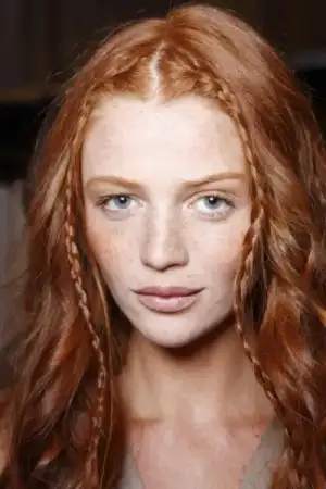 $cintia dicker.webp