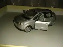 gri araba - Kopya.webp