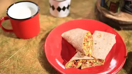 tam-bugday-tortilla-ile-omlet-durum.webp