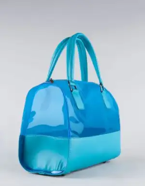 bershka çanta.webp