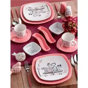 pembe kahvaltı.webp