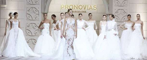 Pronovias 2015 Gelinlik Bahar Modelleri