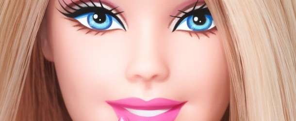 Barbie Bebek Makyajı Nasıl Yapılır? Resimlerle Anlatım