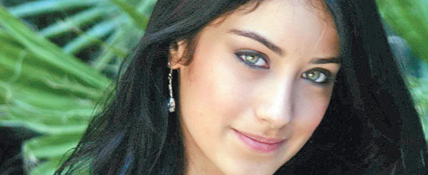 Hazal Kaya Saç Modası 2015 | 1