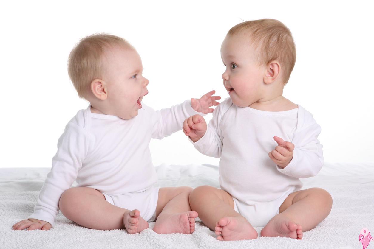 Bebeklerde İlk Sesler ve Kelimeler