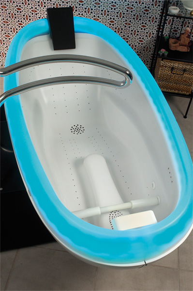 stas-doyer-automatic-bathtub-dulce-2.jpg