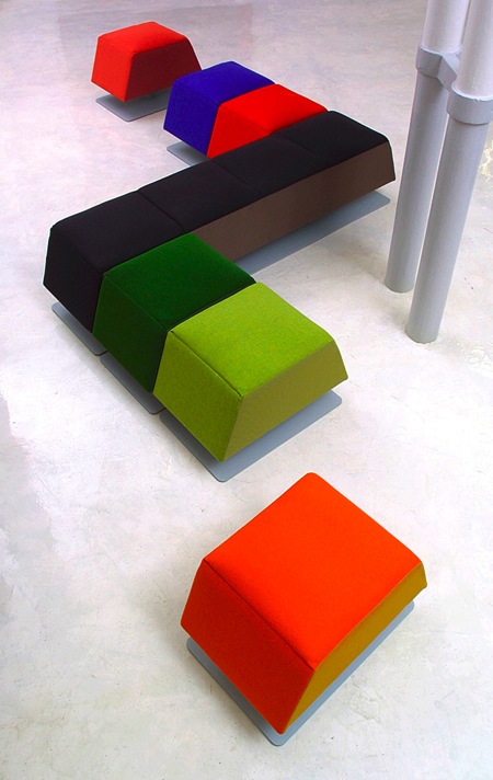 aquapouf-pouf-gel-cubique-olivier-gossart.jpg
