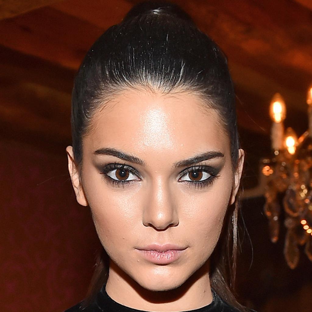 B_haktIWYAAMkDf.jpg:large