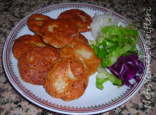 Tavuk-Köftesi.JPG