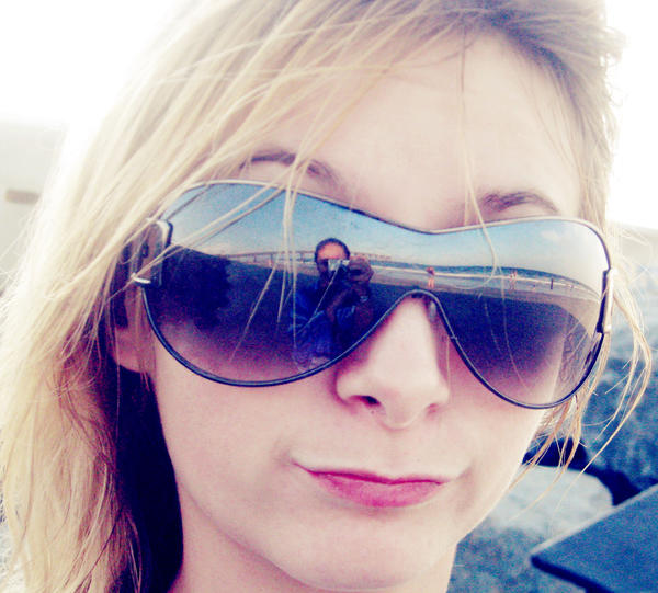 Sunglasses_by_asheelynn.jpg